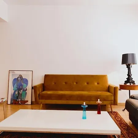 Cosy & Spacious Central Apartment Komotini Exterior photo