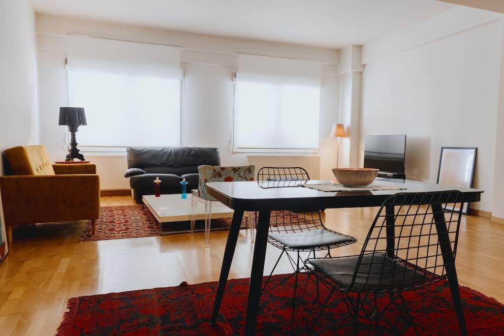 Cosy & Spacious Apartment *